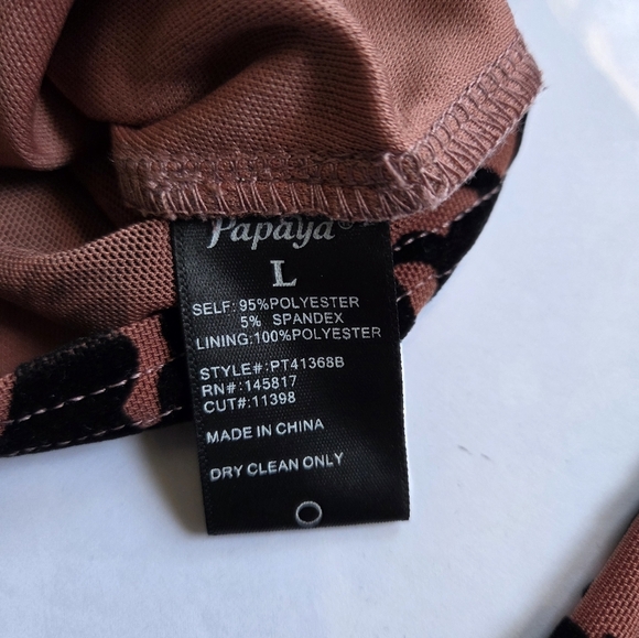 Papaya Floral Ruched Crop Top - Picture 9 of 13